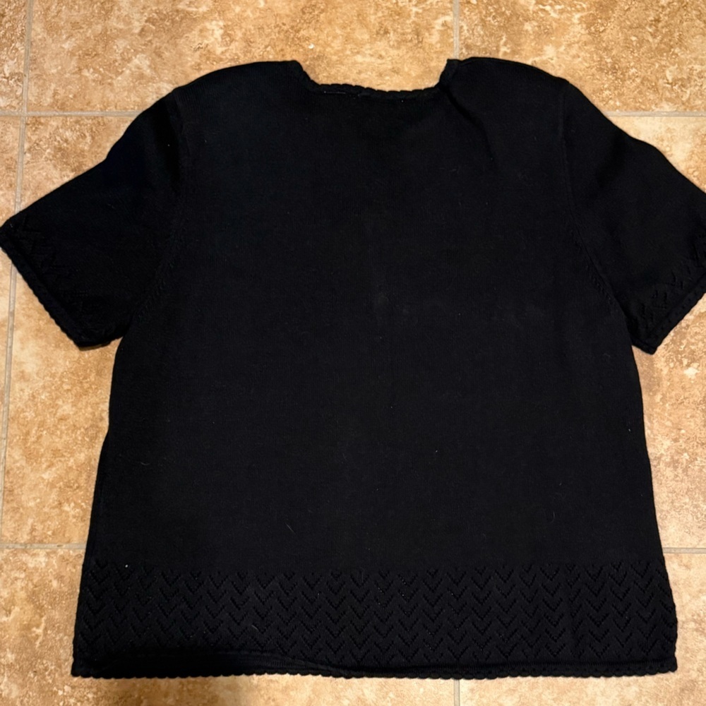 Alfred Dunner Black Top with Daisy Embroidery - Picture 4 of 5